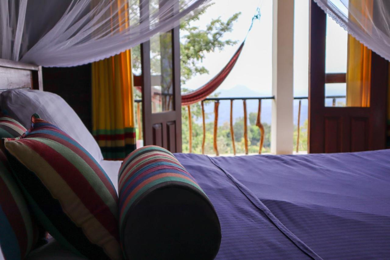 Shambala Retreat Panzió Ella Kültér fotó